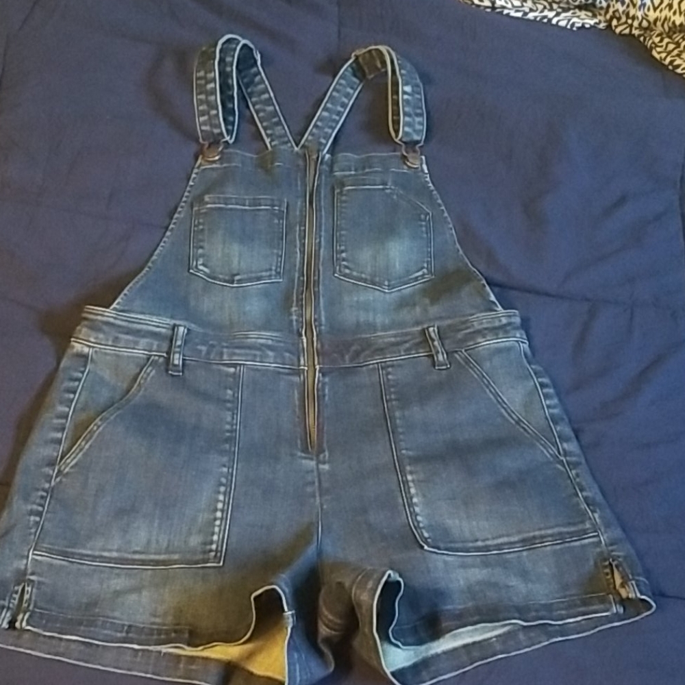 American Eagle dark wash overall shorts